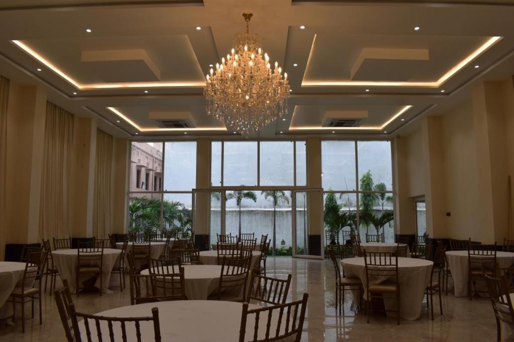 The White Lotus Hotel Gaya Ngoại thất bức ảnh